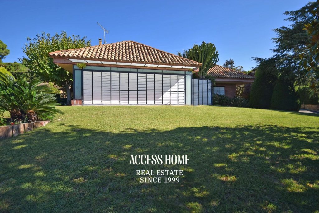 Exclusiva vivienda en  alquiler en Sant Vicenç de Montalt