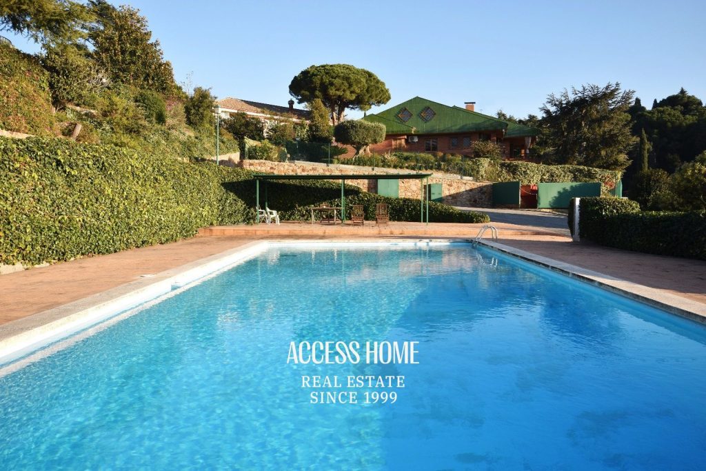 Exclusiva vivienda en  alquiler en Sant Vicenç de Montalt