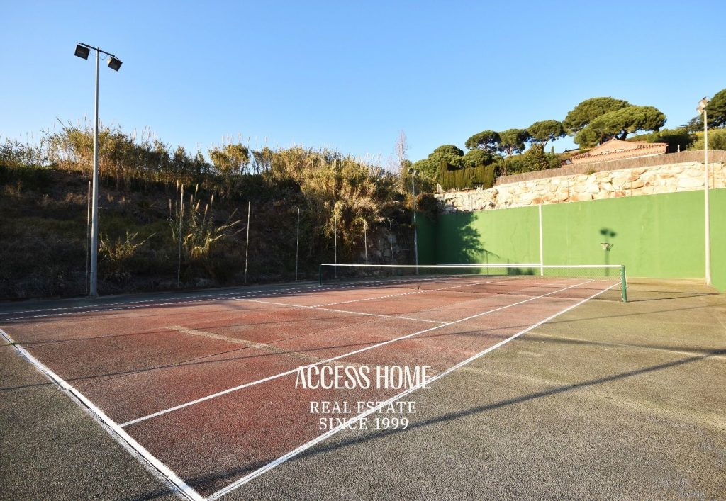 Exclusiva vivienda en  alquiler en Sant Vicenç de Montalt