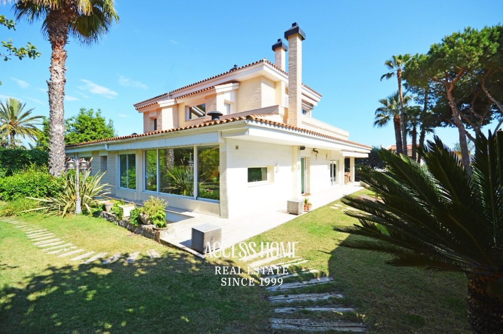 Casa en venta en Can Teixidó Alella
