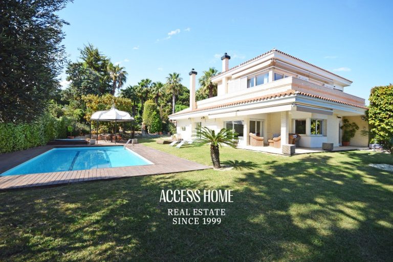 Casa con dos parcelas a la venta en Can Teixidó, Alella