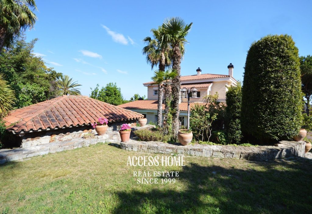 Casa con dos parcelas a la venta en Can Teixidó, Alella