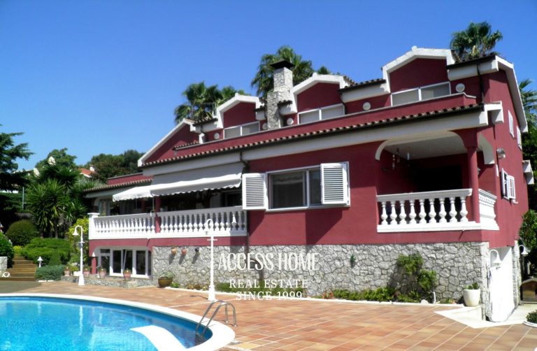 Exclusiva Casa en la Prestigiosa Urbanización Can Teixidó de Alella