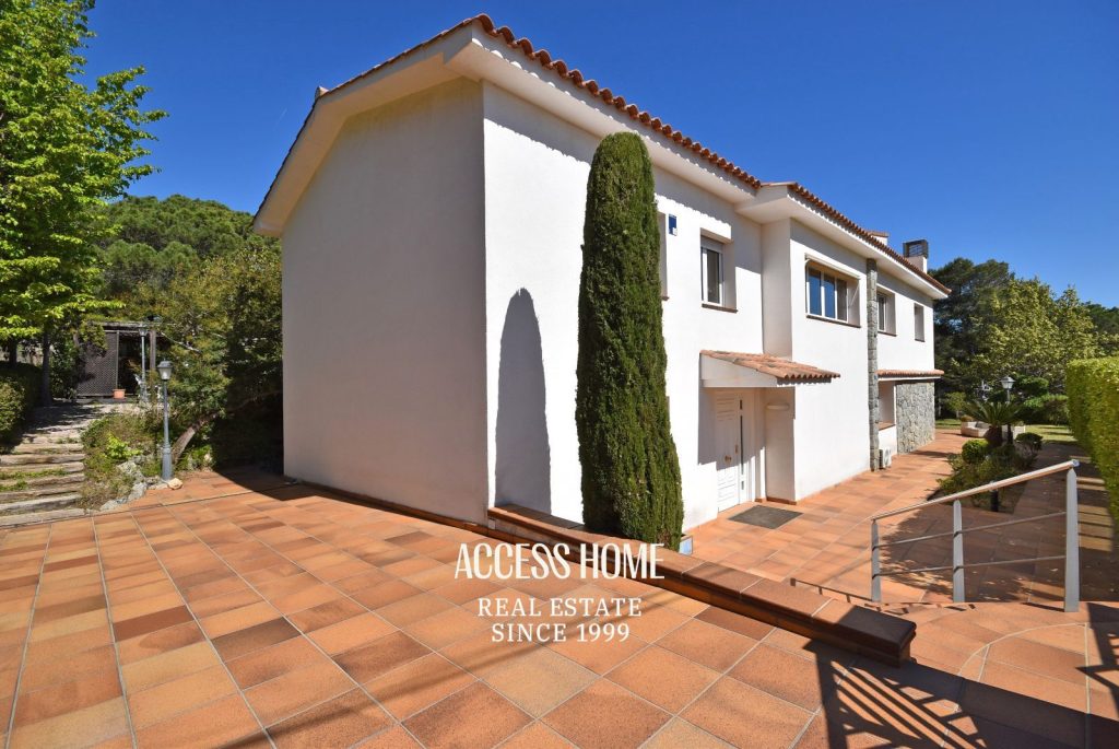 Exclusiva villa en Premià de Dalt, Costa del Maresme en venta