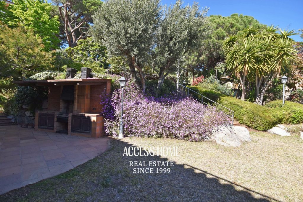 Exclusiva villa en Premià de Dalt, Costa del Maresme en venta