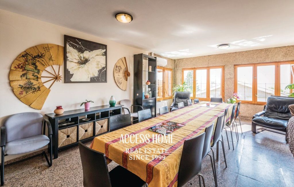 Excelente residencia de grandes dimensiones en Alella