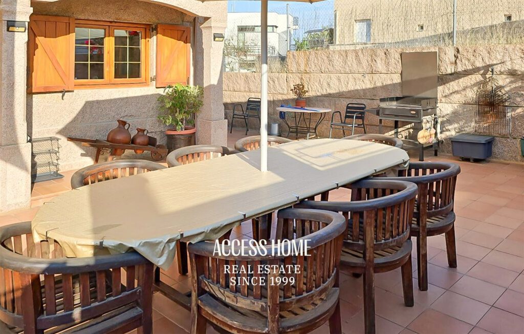 Excelente residencia de grandes dimensiones en Alella