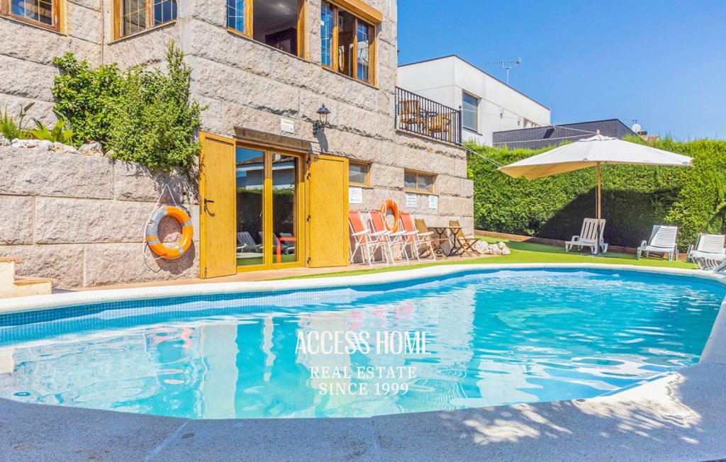 Excelente residencia de grandes dimensiones en Alella