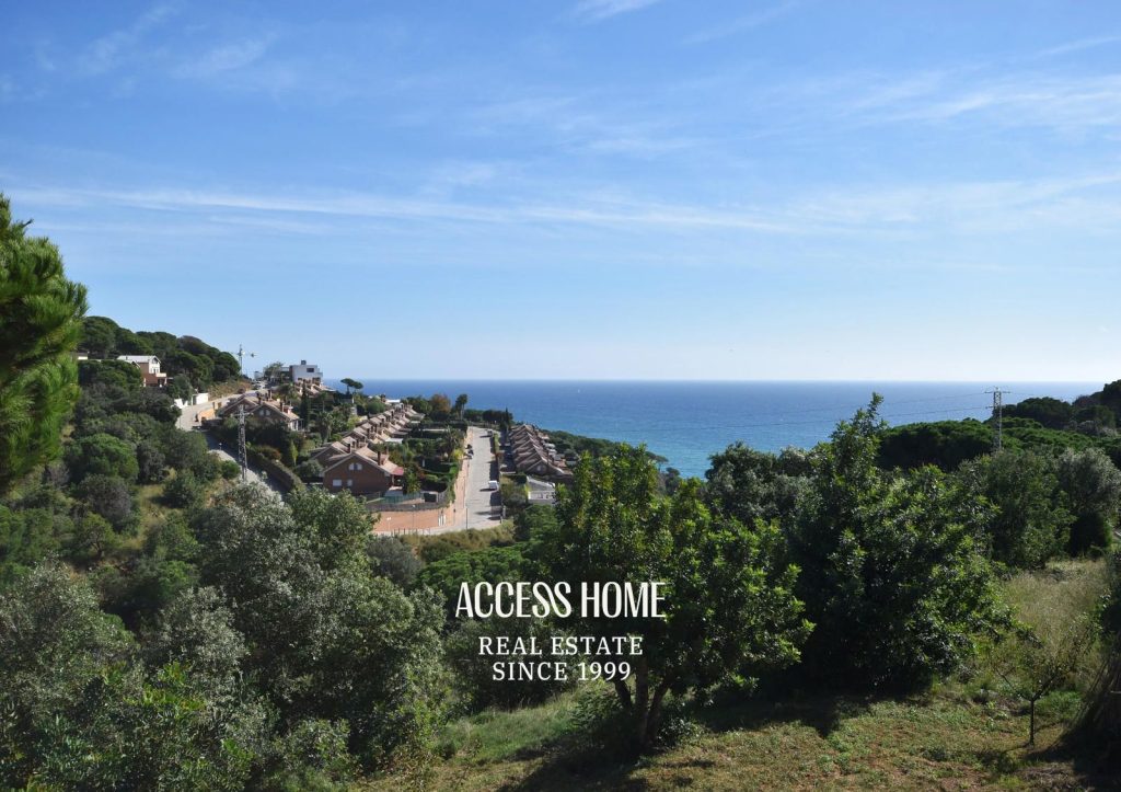 Casa con excelentes acabados y vistas a mar en Caldes d’Estrac