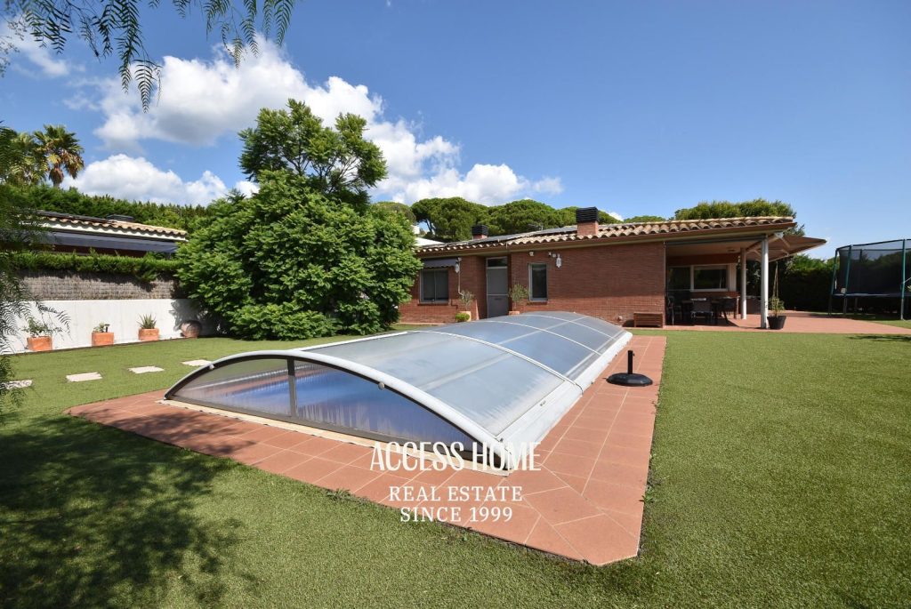 Casa con piscina en Sant Vicenç de Montalt