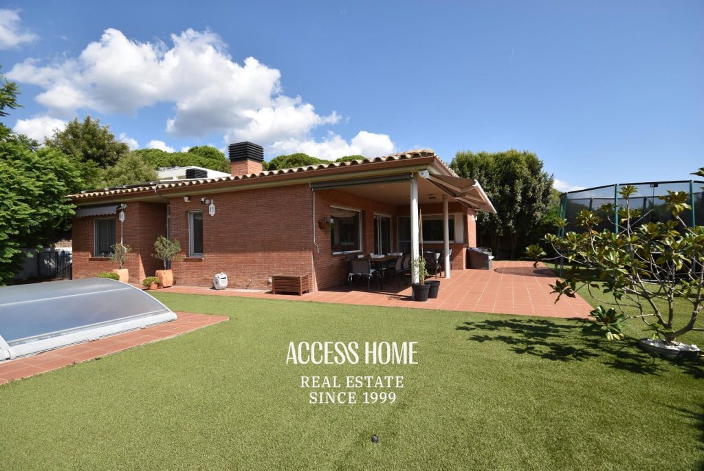 Casa con piscina en Sant Vicenç de Montalt