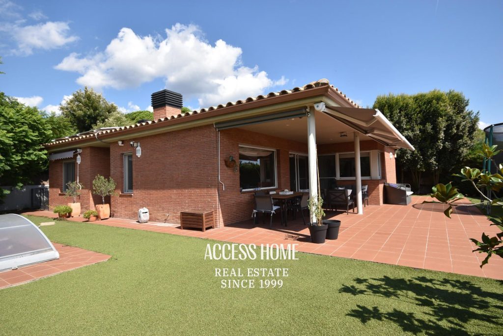 Casa con piscina en Sant Vicenç de Montalt
