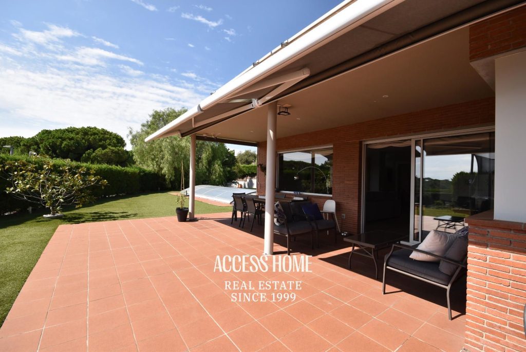Casa con piscina en Sant Vicenç de Montalt