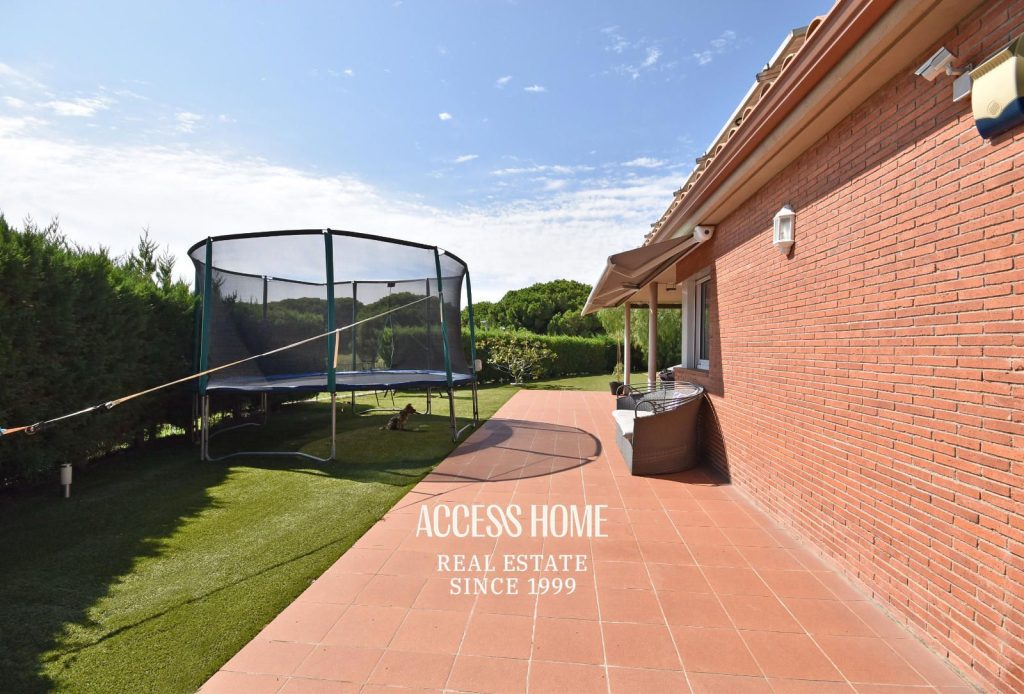 Casa con piscina en Sant Vicenç de Montalt