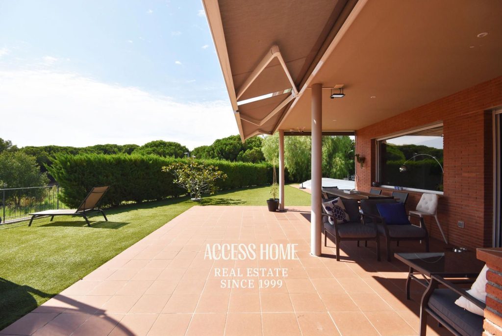 Casa con piscina en Sant Vicenç de Montalt