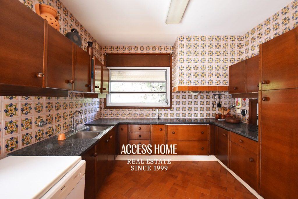 Casa con piscina y amplia parcela en Sant Vicenç de Montalt