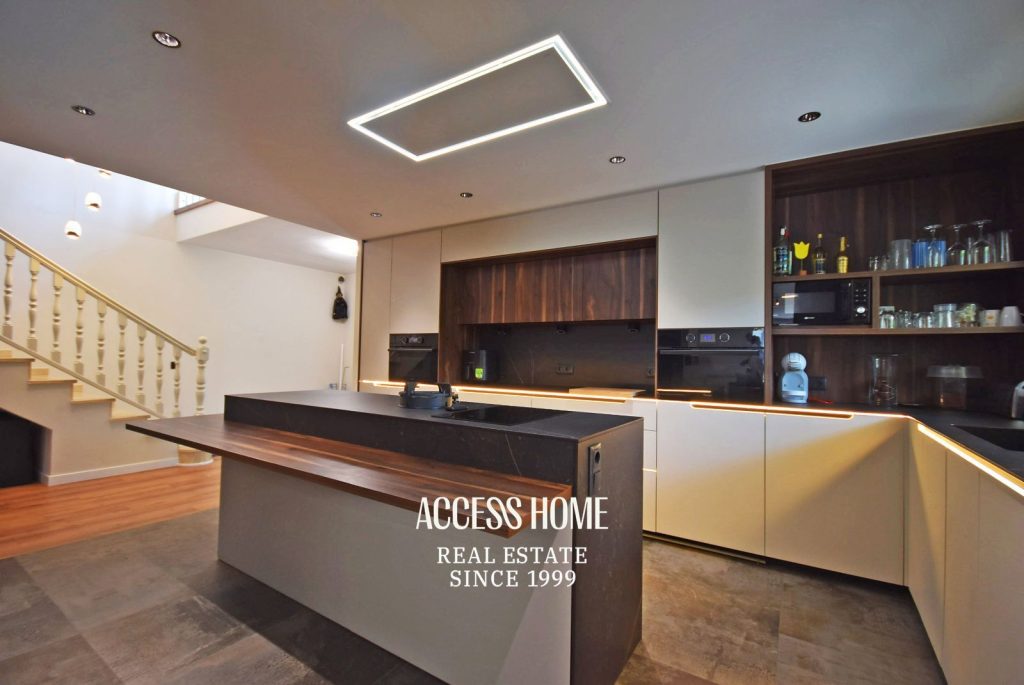 Amplia y luminosa casa reformada en Canet de Mar