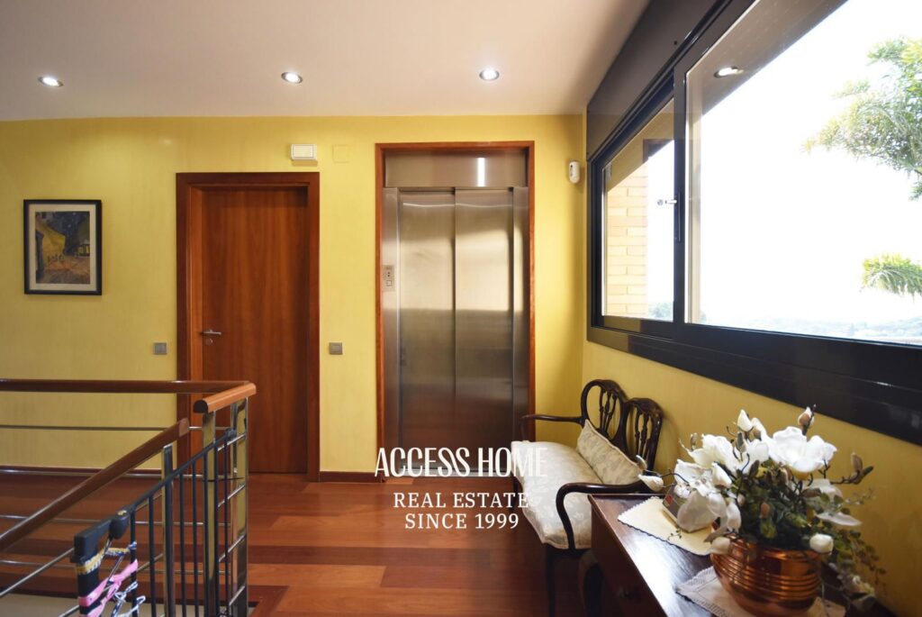 Exclusiva villa a la venta en Sant Vicenç de Montalt