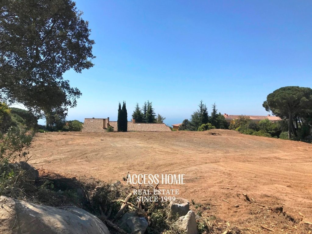 Parcela RESIDENCIAL a la venta en urbanización esta zona