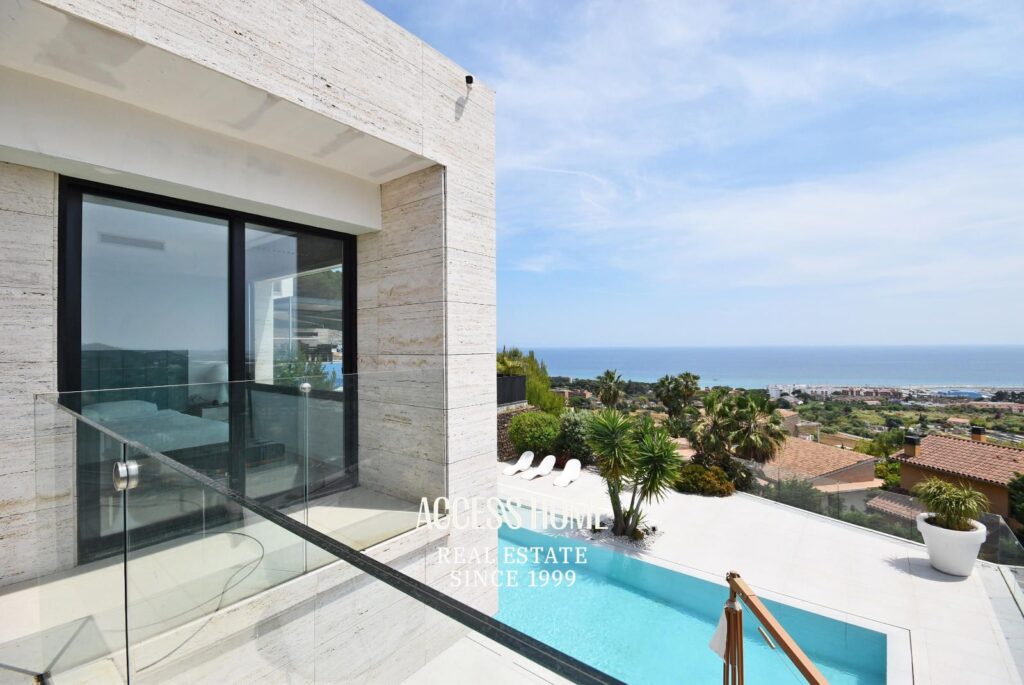 Exclusiva casa con vistas panorámicas a mar en Sant Vicenç de Montalt