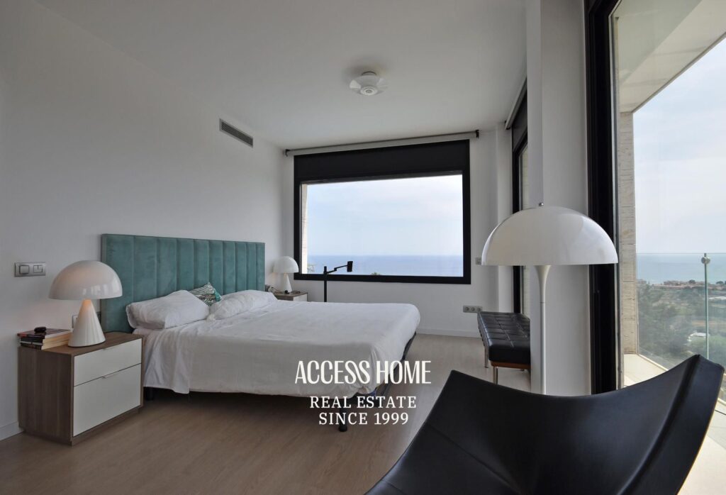 Exclusiva casa con vistas panorámicas a mar en Sant Vicenç de Montalt