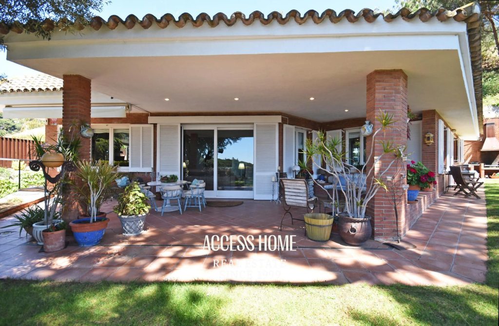 Villa con piscina en Sant Vicenç de Montalt