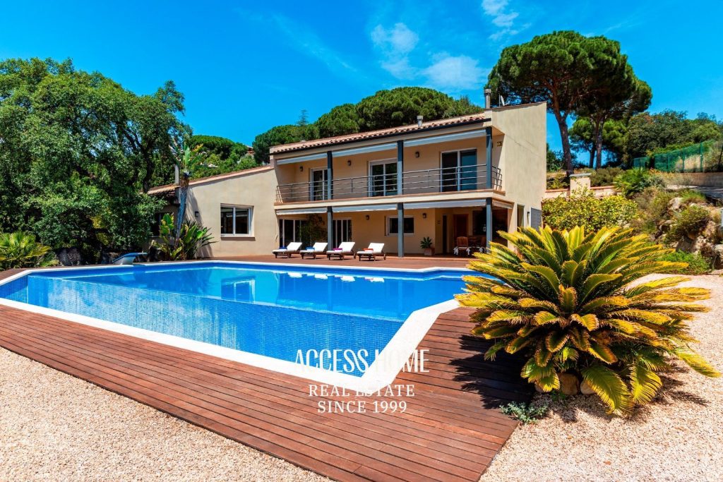 Casa con vistas panorámicas en Cabrera de Mar