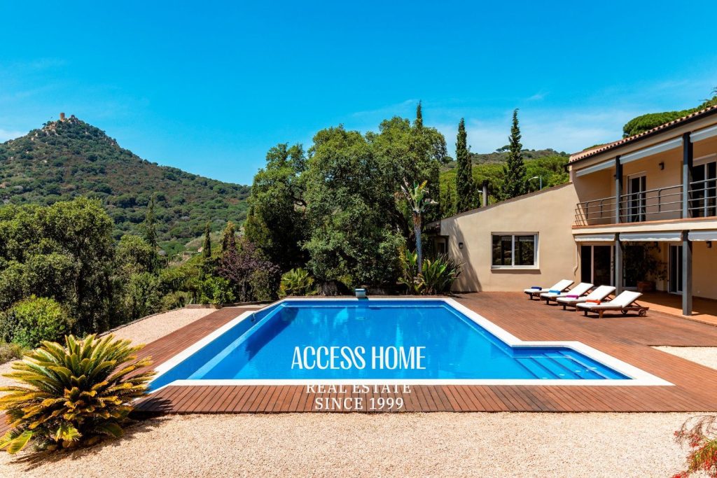 Casa con vistas panorámicas en Cabrera de Mar