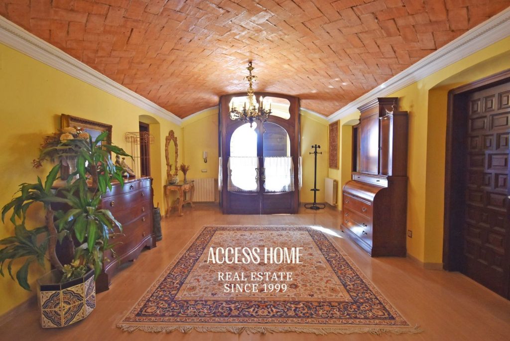 Casa señorial restaurada en el centro de Teià