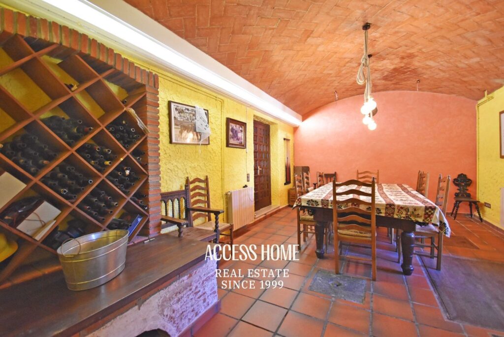 Casa señorial restaurada en el centro de Teià
