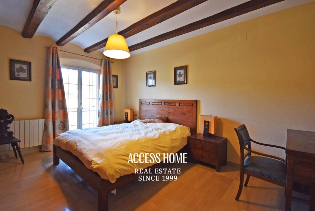 Casa señorial restaurada en el centro de Teià