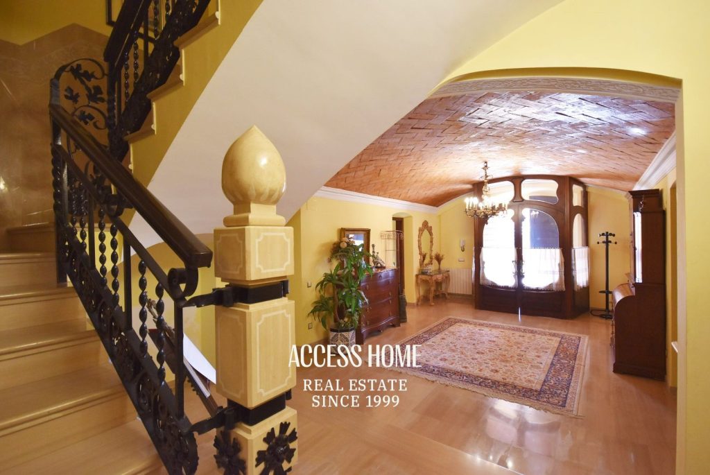 Casa señorial restaurada en el centro de Teià