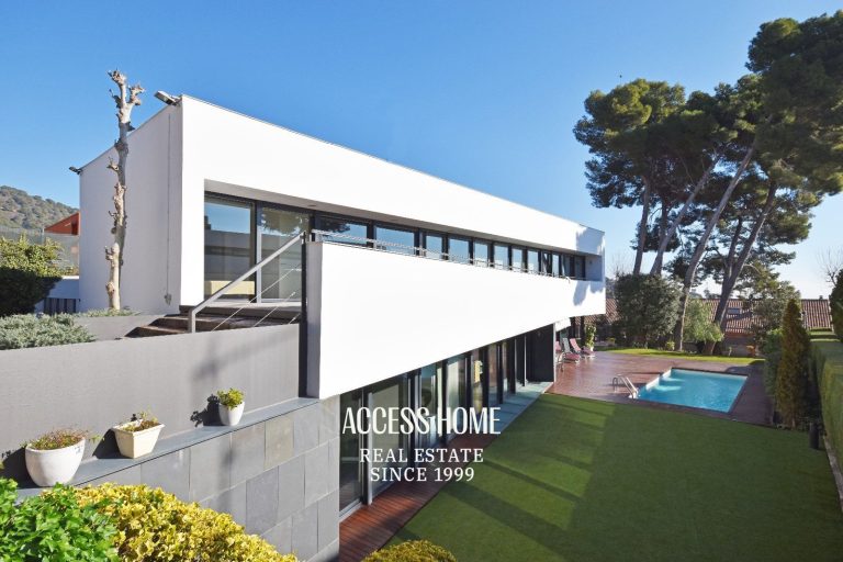 Magnifica casa en venta en Premia de Dalt