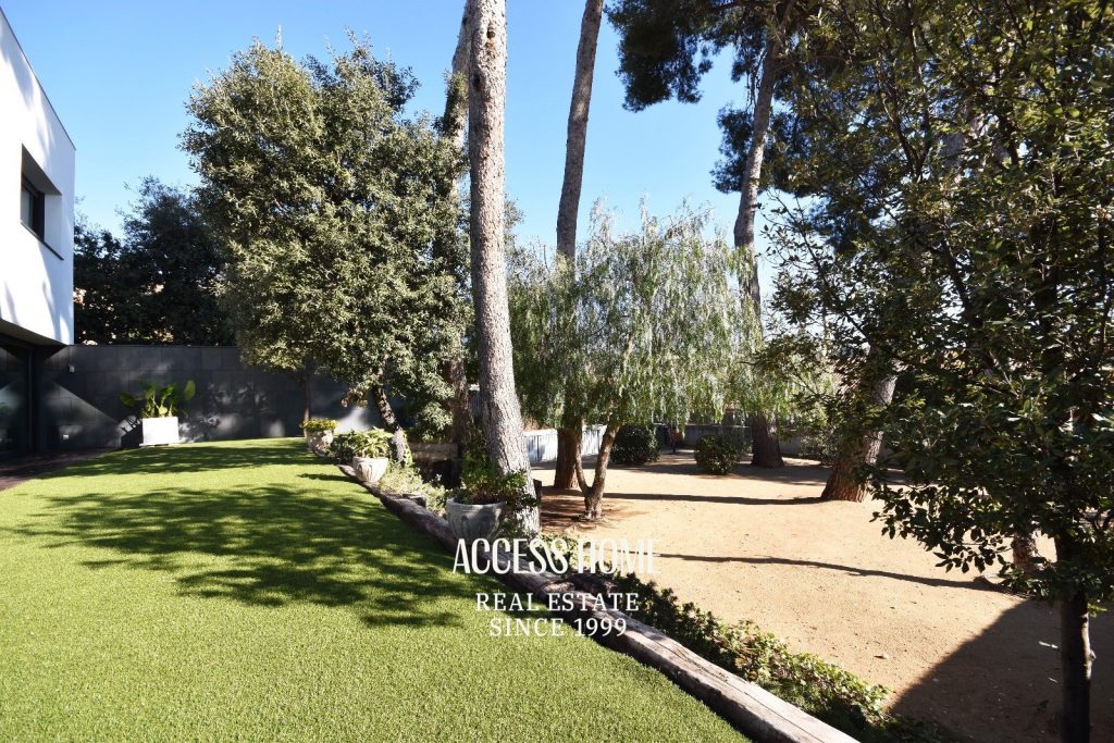 Magnifica casa en venta en Premia de Dalt