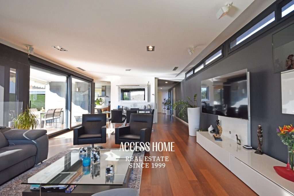 Magnifica casa en venta en Premia de Dalt