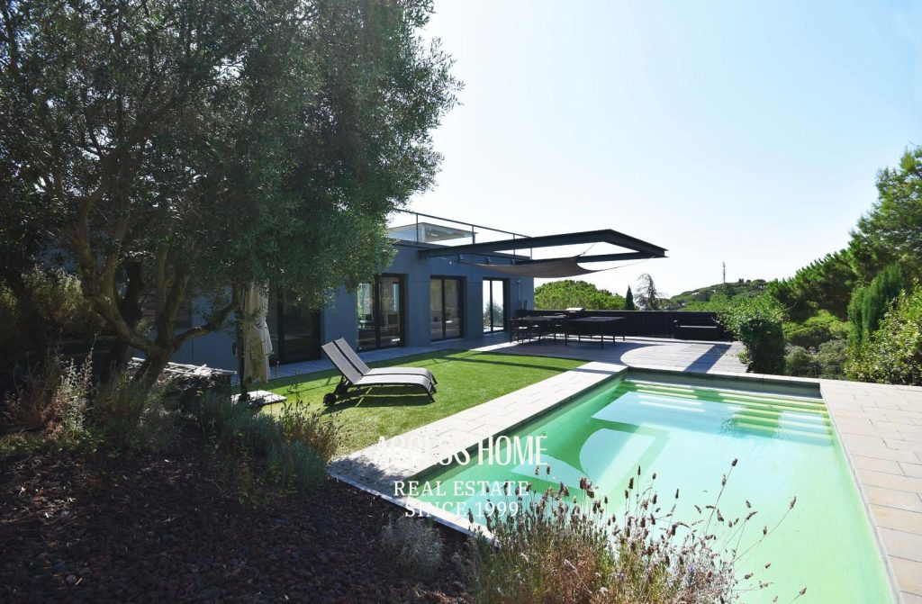 Casa de diseño en Premià de Dalt