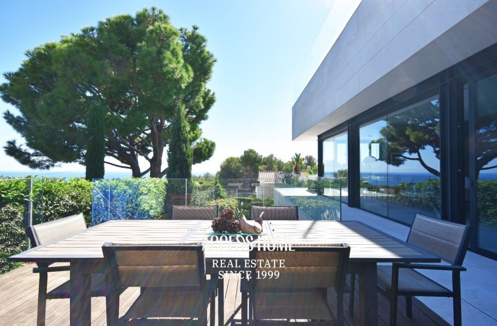 Casa de diseño en venta en urbanización Sant Berger Teià