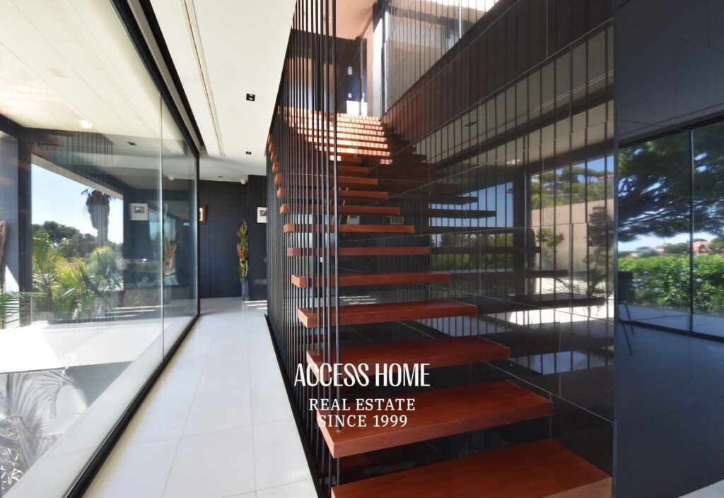 Casa de diseño en venta en urbanización Sant Berger Teià