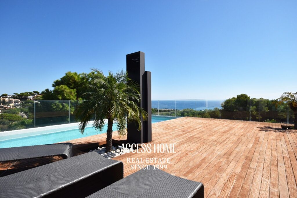 Casa de diseño en venta en urbanización Sant Berger Teià