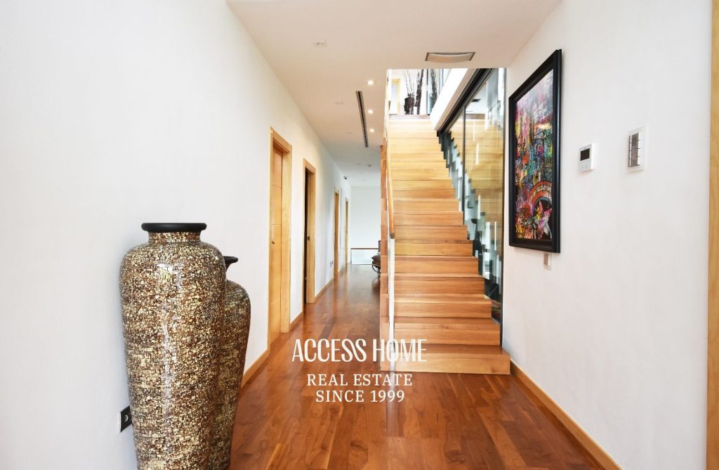 Magnifica casa de diseño en venta en Alella