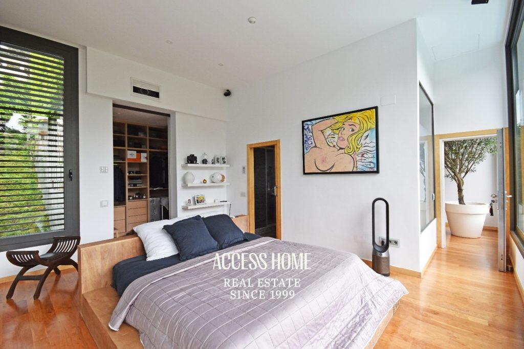 Magnifica casa de diseño en venta en Alella
