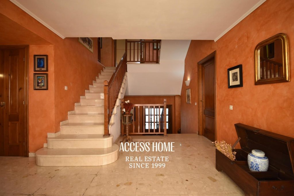 Exclusivo chalet independiente con vistas panorámicas a mar en Mas Ram, Badalona