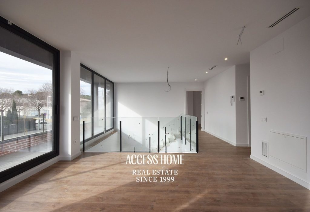 Exclusiva Vivienda de Obra Nueva en Can Quirze
