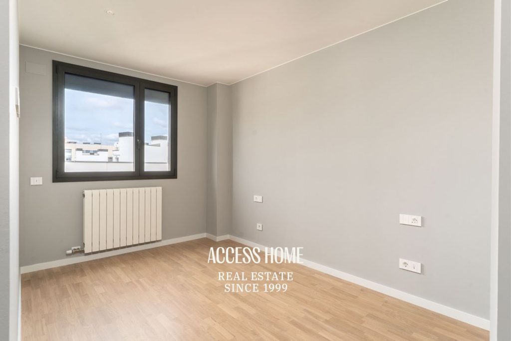 Exclusivo piso de obra nueva con terraza junto al mar