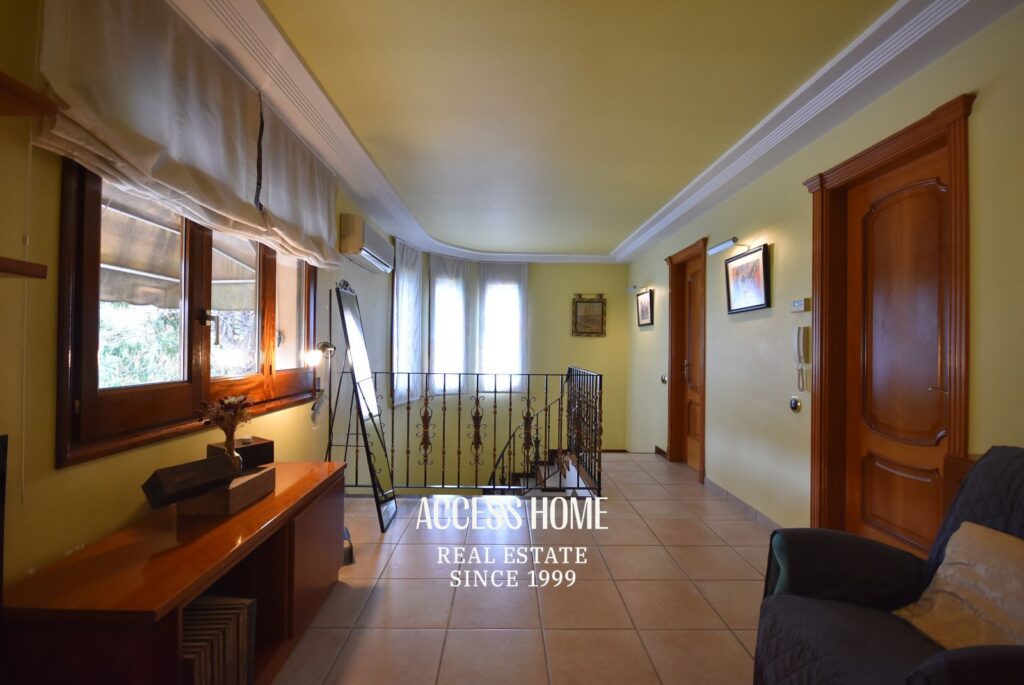 Exclusiva casa con vistas al mar, piscina privada y casa de invitados en Caldes d’Estrac