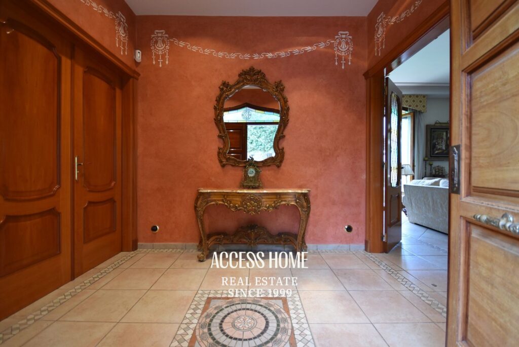 Exclusiva casa con vistas al mar, piscina privada y casa de invitados en Caldes d’Estrac