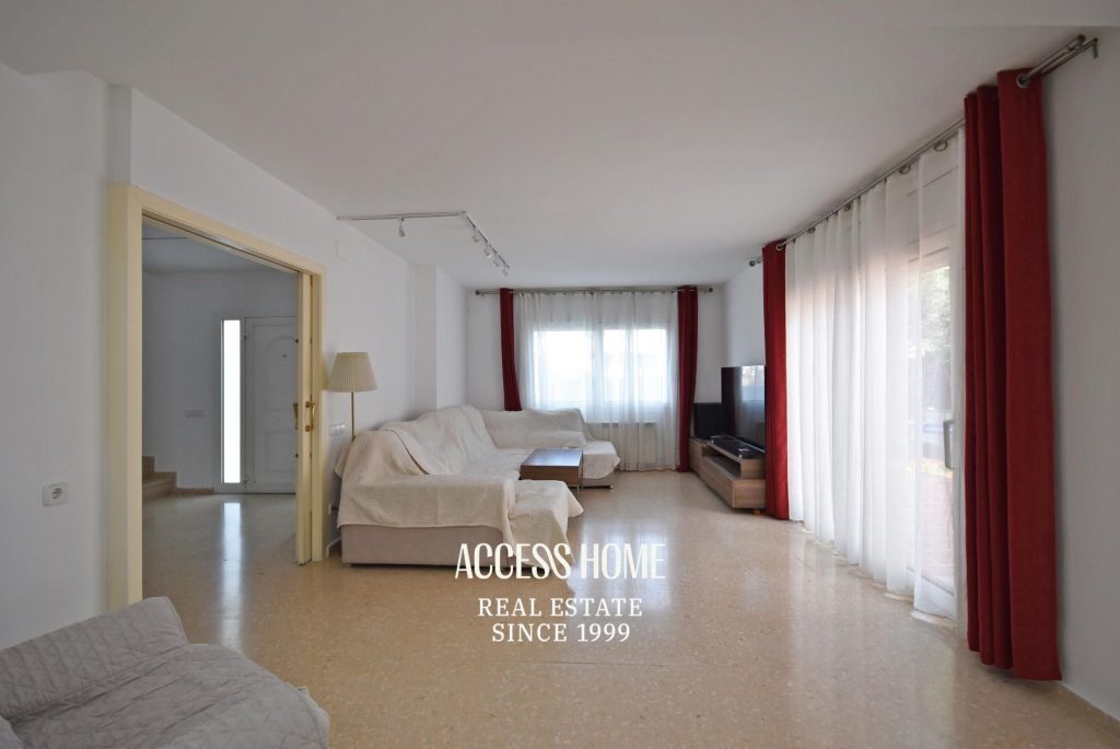 Excelente casa con piscina en La Serreta, Alella
