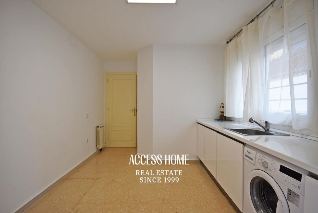 Excelente casa con piscina en La Serreta, Alella
