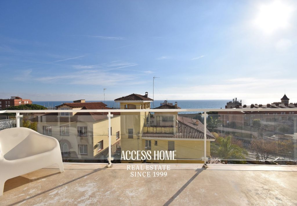Gran Oportunidad en El Masnou: Aparthotel Operativo o Vivienda