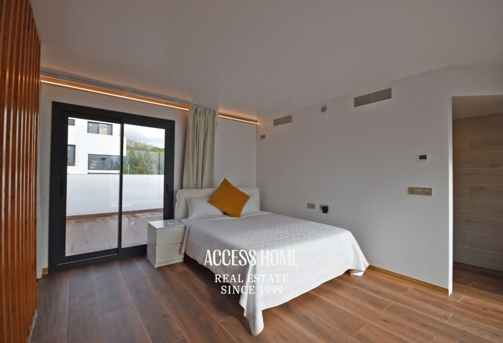 Casa adosada de nueva construcción en Montgat